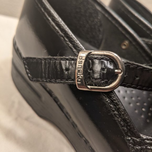 SOLD - Dansko Mary Jane Clogs Black Strap size 7.5 - Picture 9 of 9